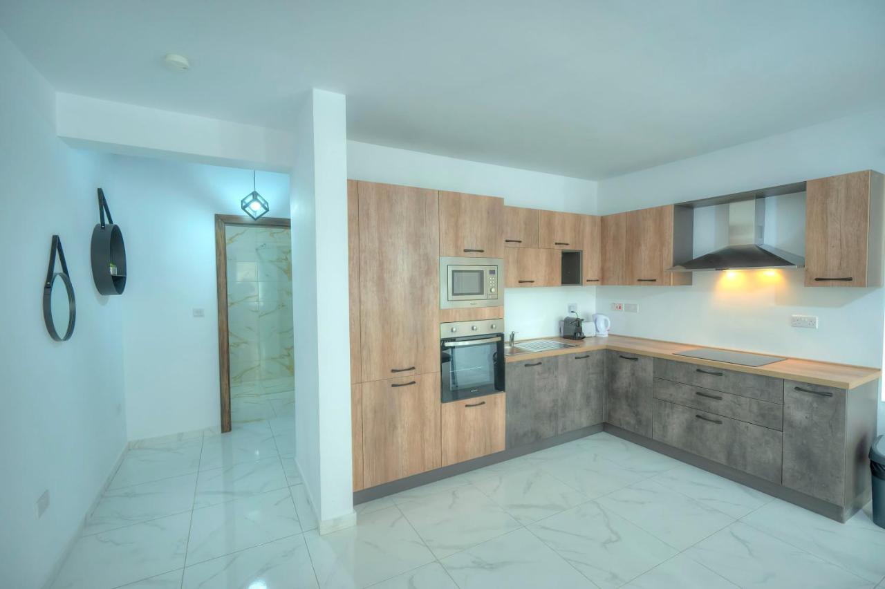 Modern & Comfy 1 Bedroom Near Seafront Pcal1-2 Апартаменты Слима